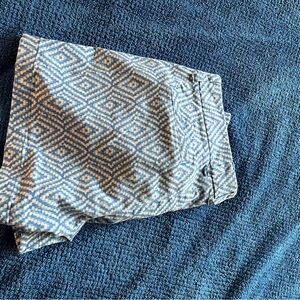 Southern Tide Geometric Blue and White Shorts